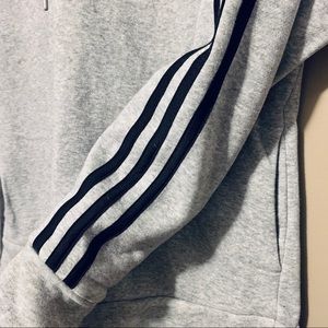 Adidas - Grey hoodie with black stripes & pockets